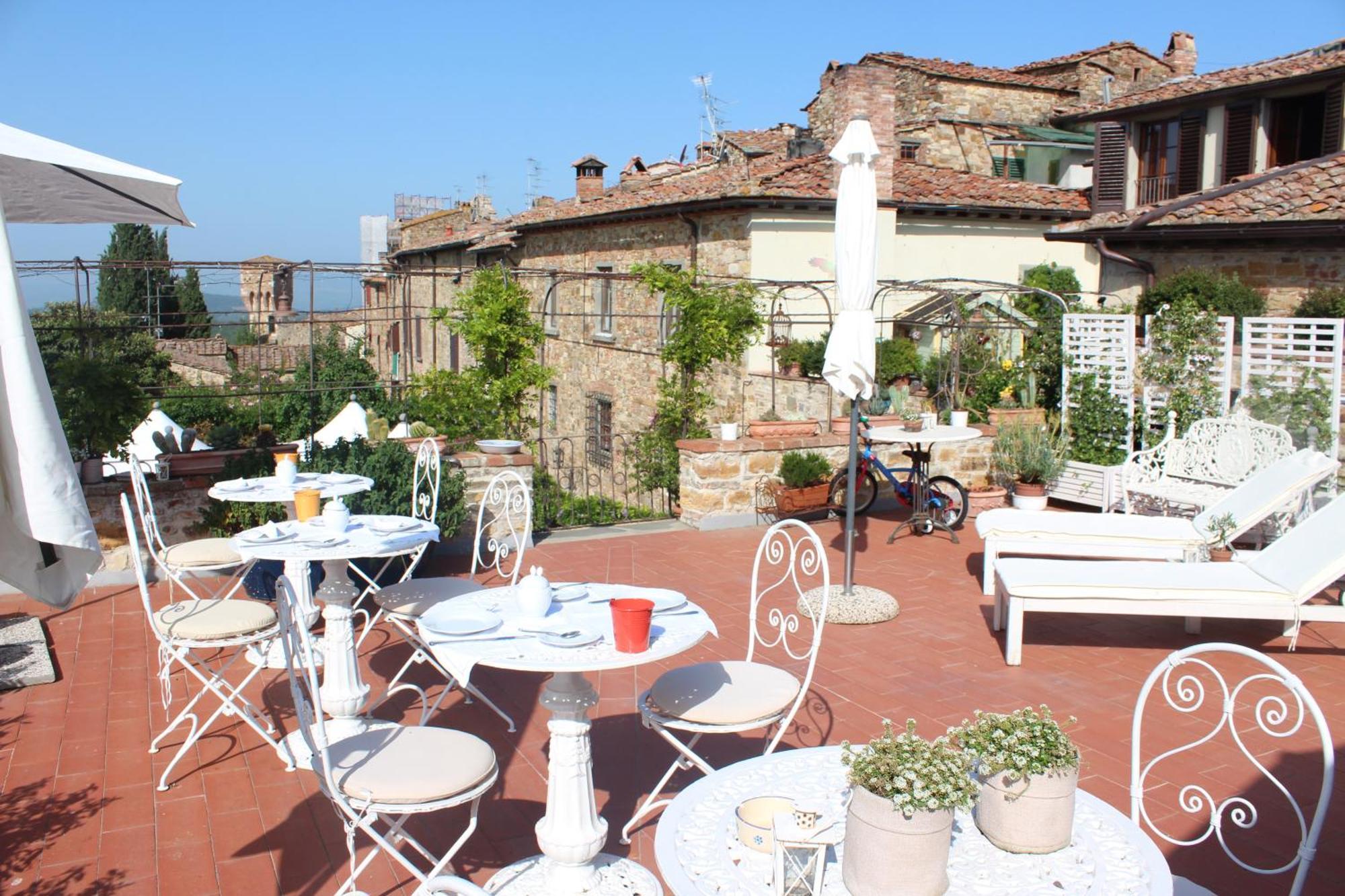 Le Terrazze Del Chianti B&B Residenza D'Epoca E Di Charme San Donato in Poggio Exterior foto